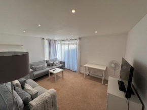 STUNNING 2 BEDROOMS FLAT in HOLLOWAY ROAD